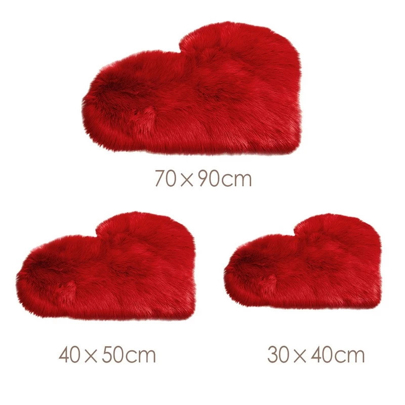 Outdoor Furniture For Cafe - Karpet Hati Warna Solid Berbulu Bantal